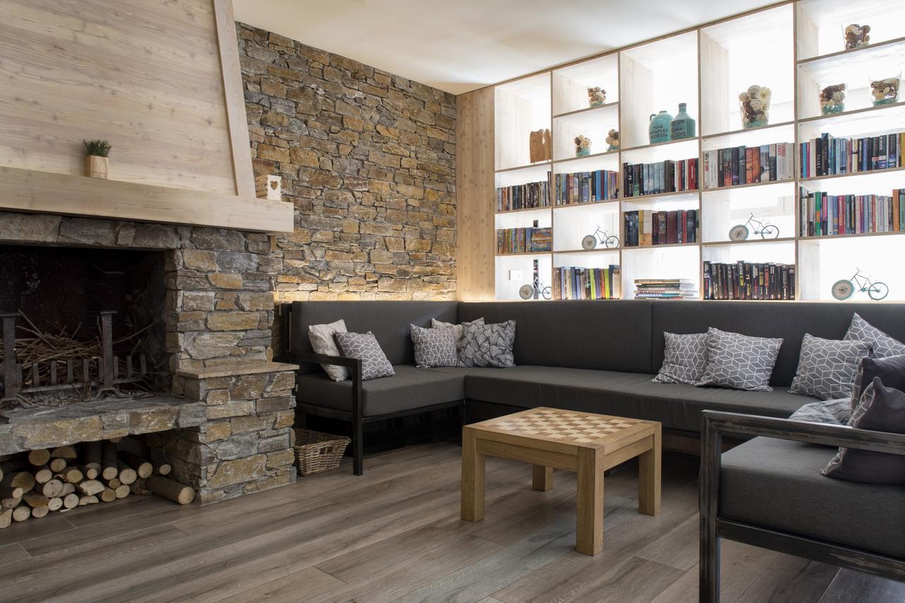 Auberge La Douce Montagne Allemont Luaran gambar